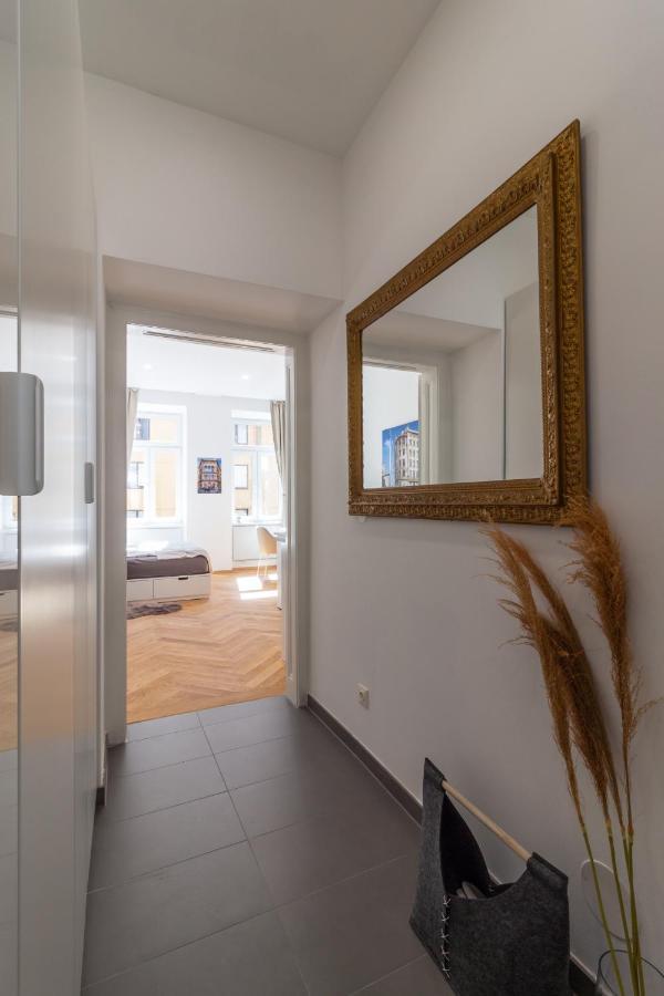 Vienna Central Apartment מראה חיצוני תמונה